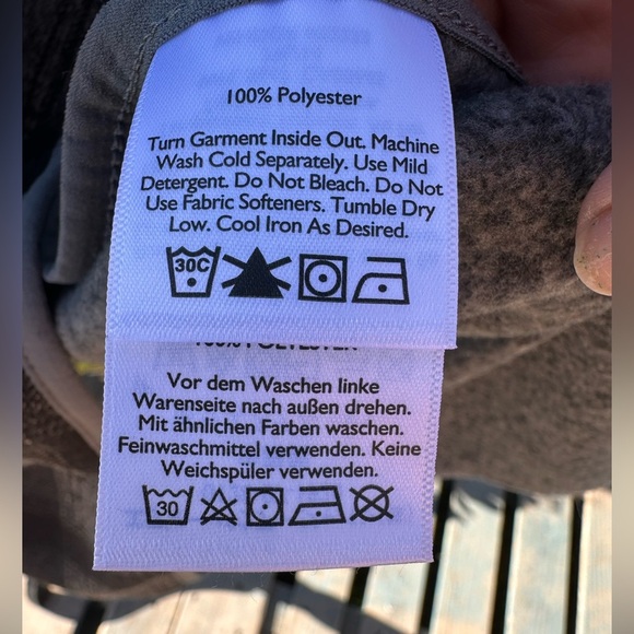 EDDIE BAUER WOMENS TUNIC KANGAROO POCKET PLAID BLACK AND GRAY NWOT - Picture 4 of 7